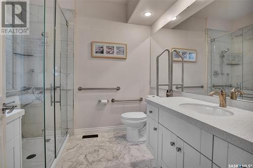 923 Brookhurst Lane, Saskatoon, SK - Indoor Photo Showing Bathroom