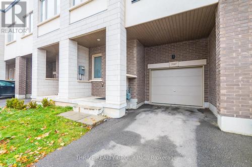 3165 Mintwood Circle, Oakville, ON - Outdoor