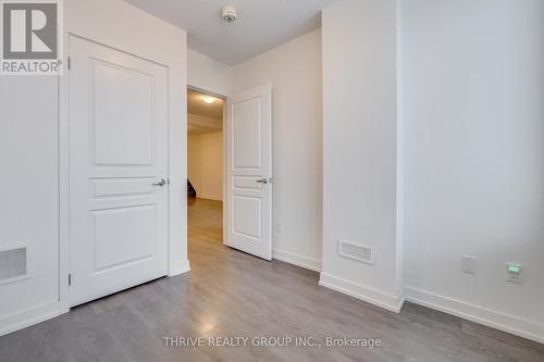 3165 Mintwood Circle, Oakville, ON - Indoor Photo Showing Other Room