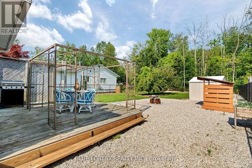 7 Andrews Cres Acres, Goderich, ON - Outdoor