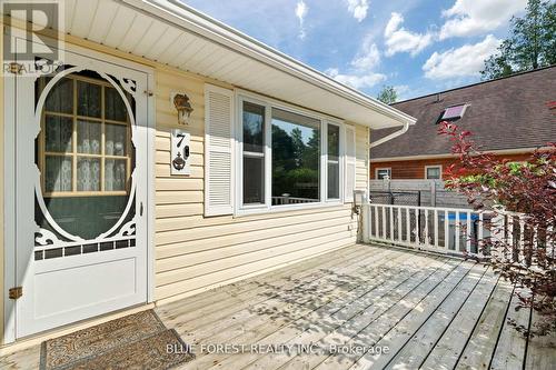 7 Andrews Cres Acres, Goderich, ON - Outdoor With Deck Patio Veranda With Exterior