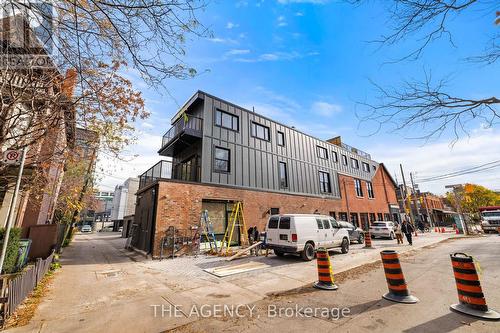 2 - 139 Robert Street, Toronto, ON 