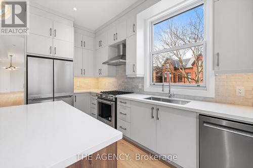 2 - 139 Robert Street, Toronto, ON 