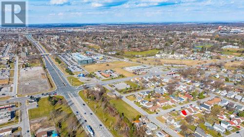 5352 Stanley Avenue, Niagara Falls (211 - Cherrywood), ON - Outdoor With View