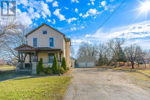 5352 Stanley Avenue, Niagara Falls (211 - Cherrywood), ON - Outdoor With Deck Patio Veranda With Facade