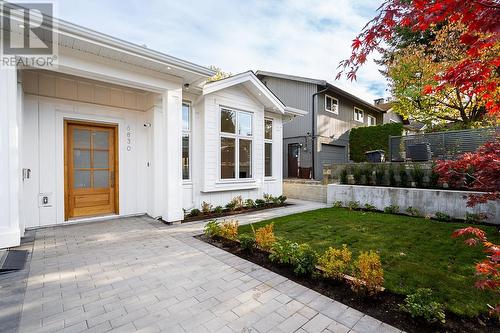 6830 6Th Street, Burnaby, BC - Outdoor