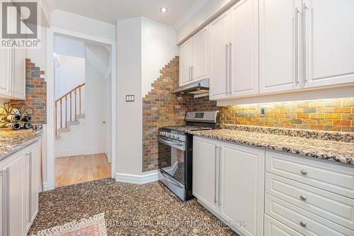 1750 Silver Maple Drive, Pickering, ON - Indoor Photo Showing Kitchen