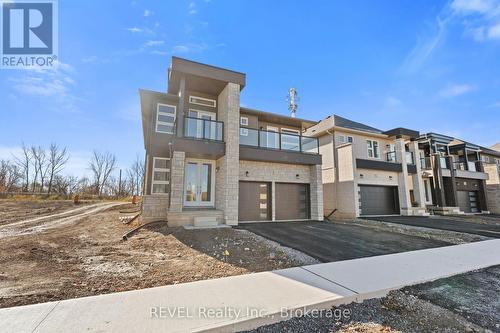 71 Laugher Avenue, Welland (773 - Lincoln/Crowland), ON - Outdoor With Facade