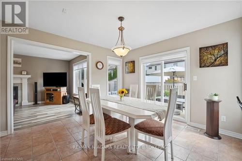 31 Graves Crescent, St. Catharines, ON - Indoor Photo Showing Dining Room