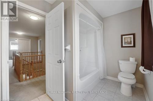 31 Graves Crescent, St. Catharines, ON - Indoor Photo Showing Bathroom