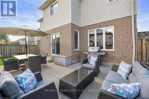 31 Graves Crescent, St. Catharines, ON - Outdoor With Deck Patio Veranda With Exterior