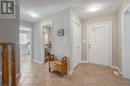 31 Graves Crescent, St. Catharines, ON - Indoor Photo Showing Other Room