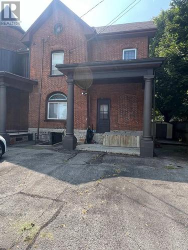 4 - 80 Bridge Street W, Belleville, ON - Outdoor