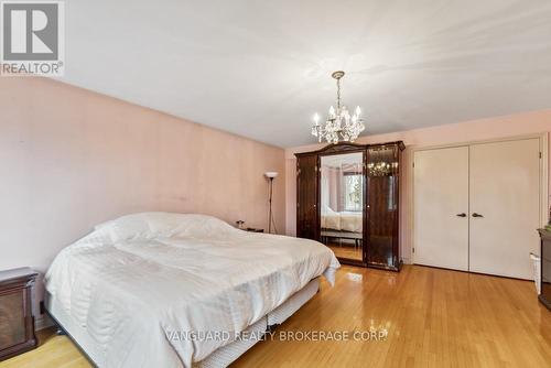 38 Colton Crescent N, Vaughan, ON - Indoor Photo Showing Bedroom