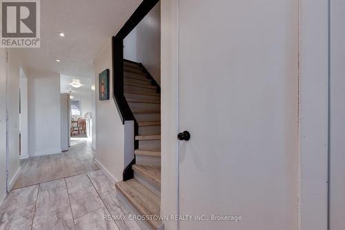 2 Fletcher Drive, Barrie, ON -  Photo Showing Other Room