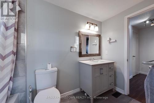 2 Fletcher Drive, Barrie, ON - Indoor Photo Showing Bathroom