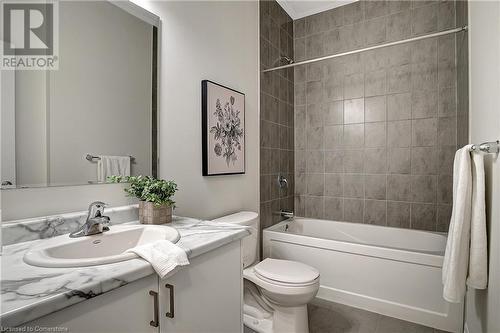 25 Isherwood Avenue Unit# 14, Cambridge, ON - Indoor Photo Showing Bathroom