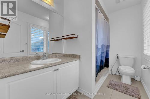 5 Francesco Street, Brampton, ON - Indoor Photo Showing Bathroom