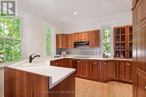 94 King Street, North Dundas, ON - Indoor Photo Showing Kitchen