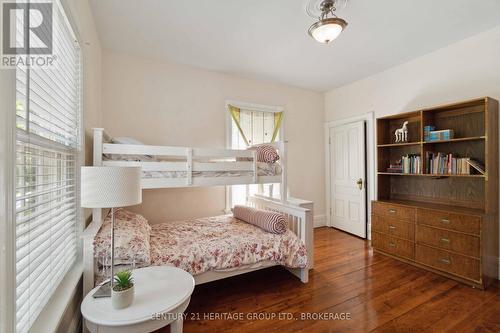 94 King Street, North Dundas, ON - Indoor Photo Showing Bedroom