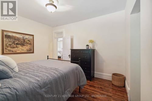 94 King Street, North Dundas, ON - Indoor Photo Showing Bedroom