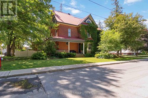 94 King Street, North Dundas, ON - Outdoor With Deck Patio Veranda