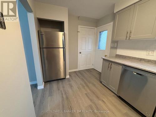 1104 Venus Crescent, Oshawa (Lakeview), ON - Indoor Photo Showing Kitchen