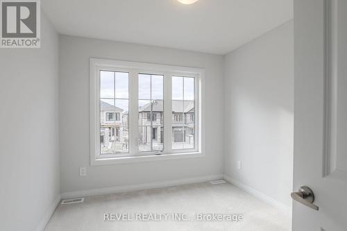 95 Corley Street, Kawartha Lakes (Lindsay), ON - Indoor Photo Showing Other Room