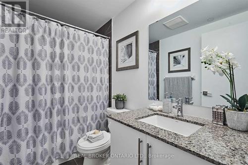 405 - 1 Falaise Road, Toronto, ON - Indoor Photo Showing Bathroom