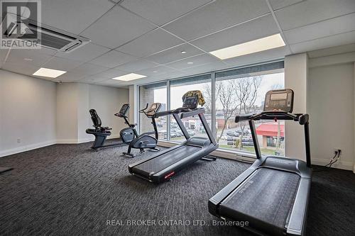 405 - 1 Falaise Road, Toronto, ON - Indoor Photo Showing Gym Room