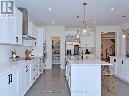 78 Stilton Avenue, Vaughan, ON - Indoor Photo Showing Kitchen With Upgraded Kitchen