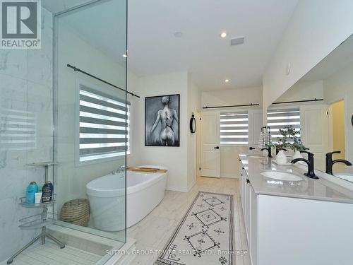 78 Stilton Avenue, Vaughan, ON - Indoor Photo Showing Bathroom