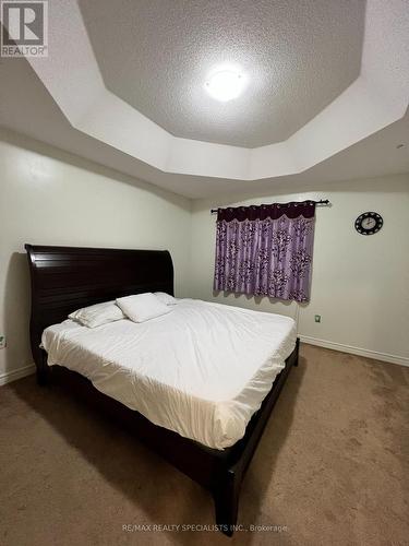 49 Baby Pointe Trail, Brampton, ON - Indoor Photo Showing Bedroom