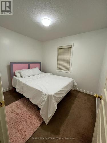 49 Baby Pointe Trail, Brampton, ON - Indoor Photo Showing Bedroom