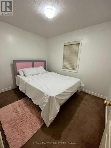 49 Baby Pointe Trail, Brampton, ON - Indoor Photo Showing Bedroom