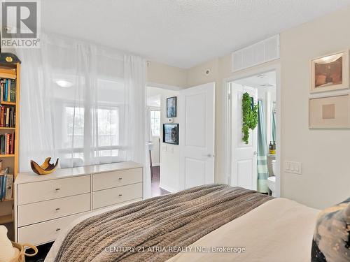 Th94 - 9 Windermere Avenue, Toronto, ON - Indoor Photo Showing Bedroom