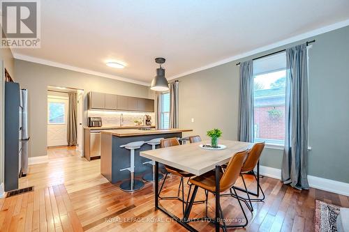 33 Audrey Avenue, Guelph, ON - Indoor Photo Showing Dining Room