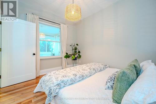 33 Audrey Avenue, Guelph, ON - Indoor Photo Showing Bedroom