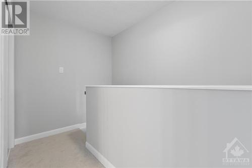 818 Glissade Grove, Ottawa, ON - Indoor Photo Showing Other Room