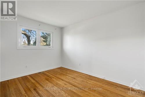 17 Domus Crescent, Ottawa, ON - Indoor Photo Showing Other Room