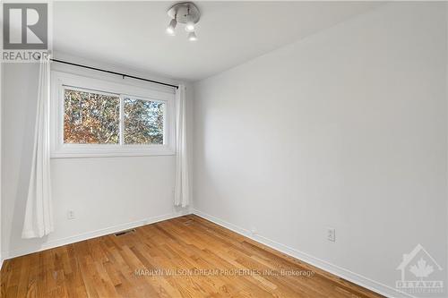 17 Domus Crescent, Ottawa, ON - Indoor Photo Showing Other Room