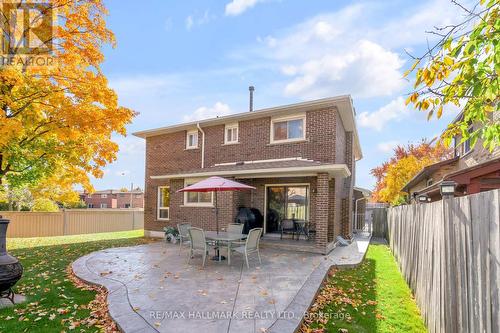 281 Chalfield Lane, Mississauga, ON - Outdoor