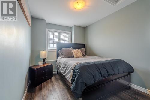 25 Adventure Avenue, St. John'S, NL - Indoor Photo Showing Bedroom