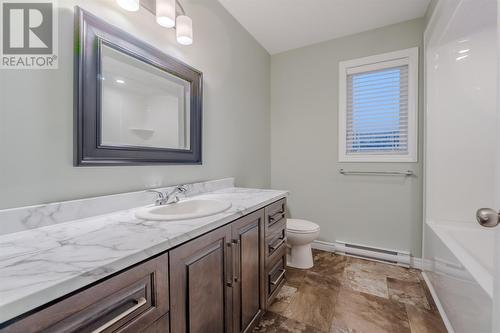 25 Adventure Avenue, St. John'S, NL - Indoor Photo Showing Bathroom