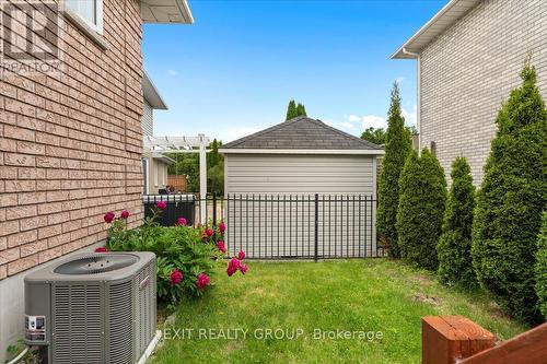 352 Bridge Street W, Belleville, ON - Outdoor