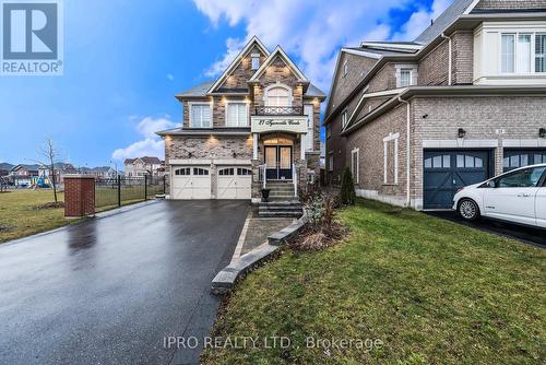 27 Tysonville Circle, Brampton, ON - Outdoor With Facade