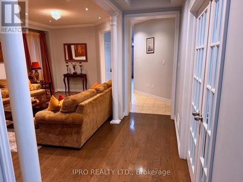 27 Tysonville Circle, Brampton, ON - Indoor Photo Showing Other Room