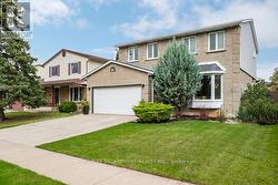 9 BING CRESCENT  Hamilton, ON L8E 3Z4