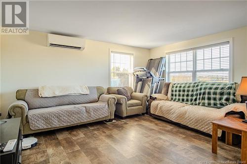 13 Sixth Street, Quispamsis, NB - Indoor Photo Showing Living Room