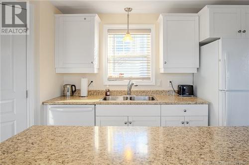 13 Sixth Street, Quispamsis, NB - Indoor Photo Showing Kitchen With Double Sink